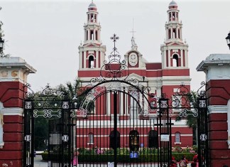 Visit These 5 Churches in Delhi-NCR to Make Your Christmas Merrier!