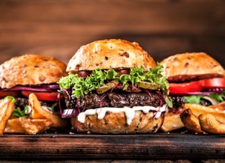 Have You Tried These 7 Super Amazing Burger Joints in Delhi-NCR Yet?