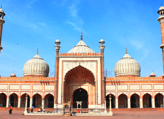 Exploring Delhi’s Heritage: Eat, Shop, Relax- Everything You Can do Around Jama Masjid