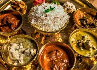 6 Amaze Places in Delhi-NCR Where You Can Get The Authentic Taste of Kashmiri Cuisine