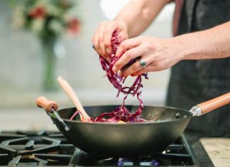 Become a Masterchef by Learning to Cook Different Cuisines at These 6 Cooking Classes in Delhi!