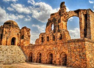 7 Offbeat Spots in Delhi You Must Visit to Experience The Rich Heritage of The City