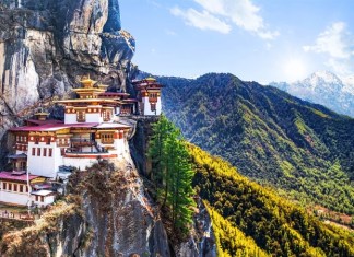 Here’s Why Bhutan, The Kingdom of Happiness, Should be Your Next Travel Destination!