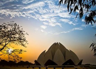 Spots in Delhi For Evening Walks