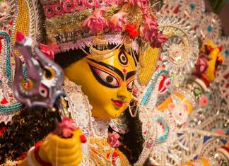 8 Famous Durga Puja Pandals in Delhi You Absolutely Have to Visit!
