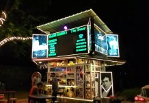 Delhiites, Have You Been to This Stunning Rajesh Khanna Themed Food Van in Chanakyapuri?