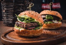 From Mac n Cheese to Butter Chicken- Check Out These Unique Burgers You Can Find in The City!